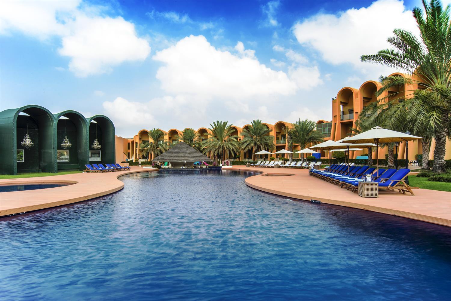 Golden Tulip Al Jazira Hotel & Resort Abou Dabi Extérieur photo